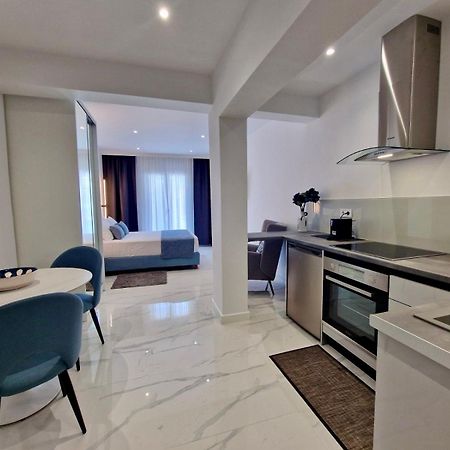 Kassiopi Piazza Suites Екстер'єр фото