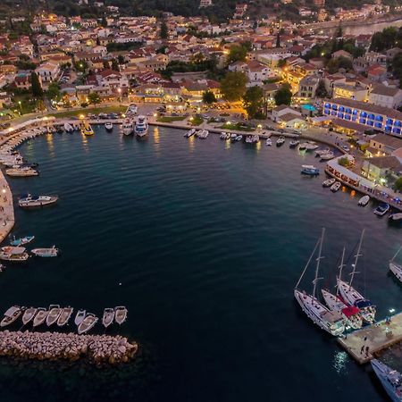 Kassiopi Piazza Suites Екстер'єр фото