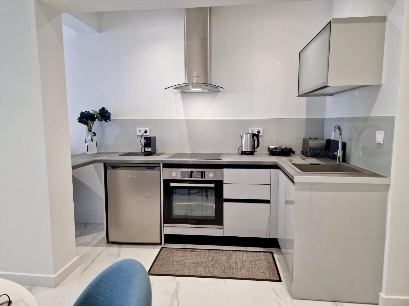 Kassiopi Piazza Suites Екстер'єр фото