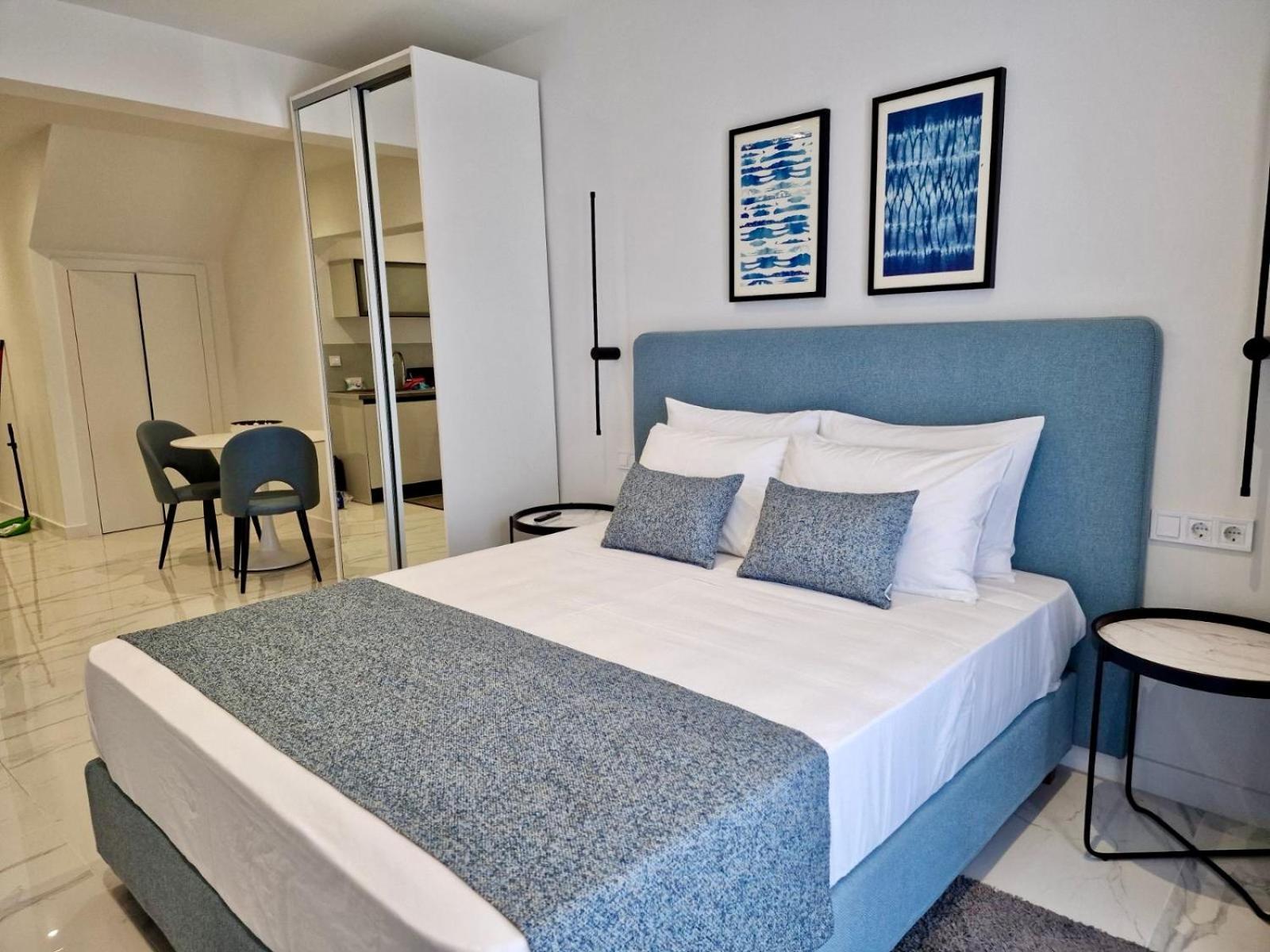 Kassiopi Piazza Suites Екстер'єр фото