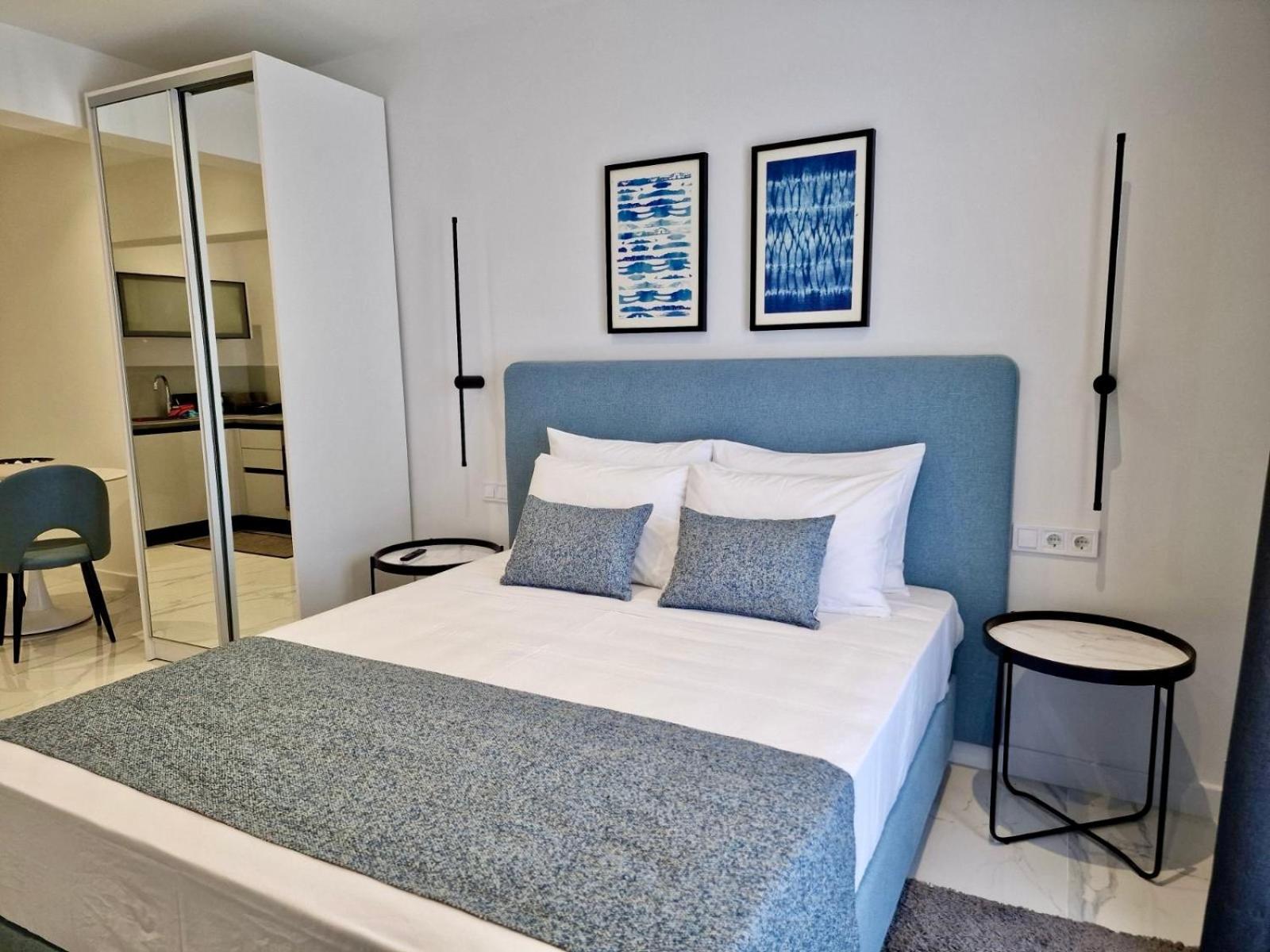 Kassiopi Piazza Suites Екстер'єр фото